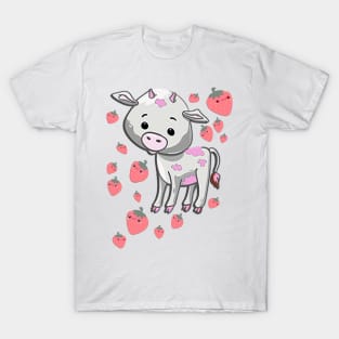 Strawberry Cow Kawaii Strawberry Pattern T-Shirt